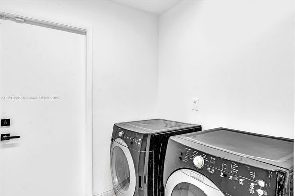 Interior, Washer