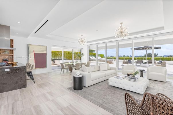 Dining room, Fireplace, Interior, Living room, Pendant Lights, Recessed Lighting