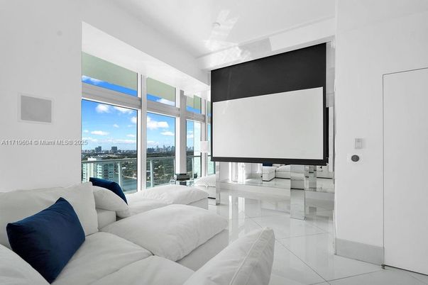 Interior, Living room, Water