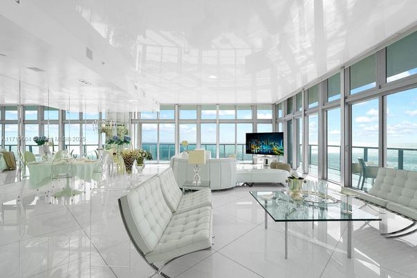 Dining room, Interior, Living room, Water