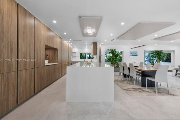 Dining room, Interior, Kitchen, Recessed Lighting