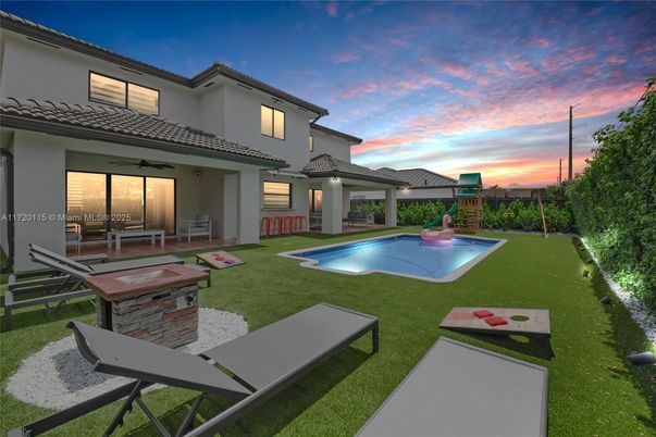 Backyard, Exterior, Pool