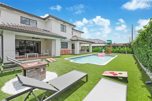 Backyard, Exterior, Playground, Pool