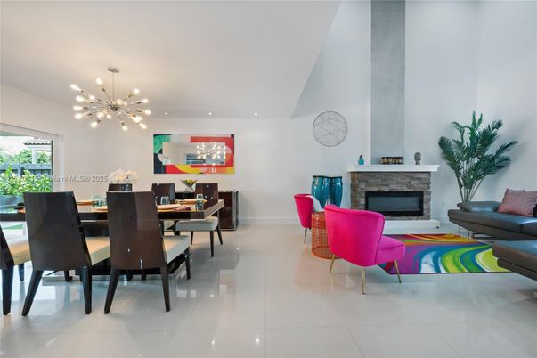Dining room, Fireplace, Interior, Living room, Pendant Lights, Recessed Lighting