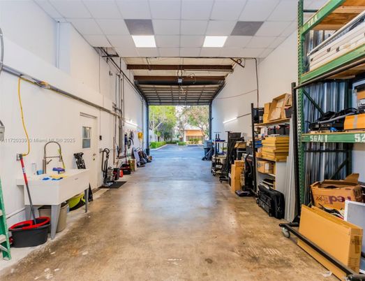 Fitness Equipment, Garage, Interior