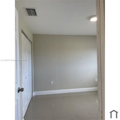 Empty room, Interior, Marble