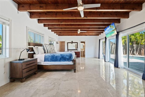 Bedroom, Interior, Wooden Beams, Wooden Ceilings