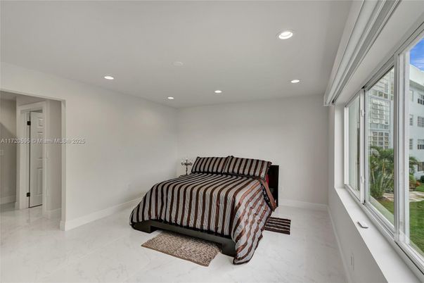 Bedroom, Interior, Marble, Recessed Lighting