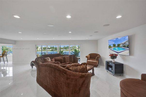 Interior, Living room, Marble, Recessed Lighting