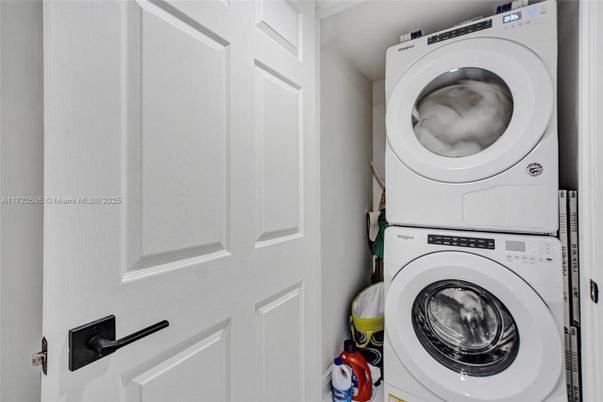 Interior, Utility Closets, Washer