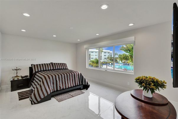 Bedroom, Interior, Marble, Recessed Lighting