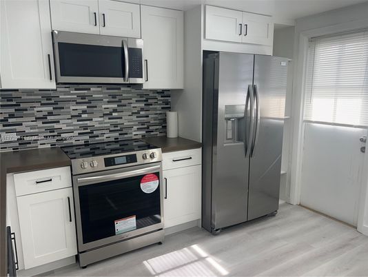 Interior, Kitchen, Stainless Steel Appliances, Wood Texture Flooring