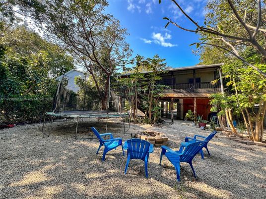 Backyard, Exterior, Playground