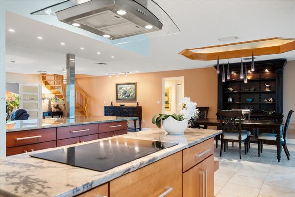 Dining room, Interior, Kitchen, Pendant Lights, Recessed Lighting