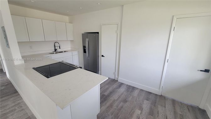 Interior, Kitchen, Recessed Lighting, Wood Texture Flooring