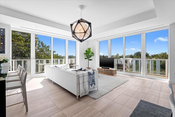 Interior, Living room, Pendant Lights