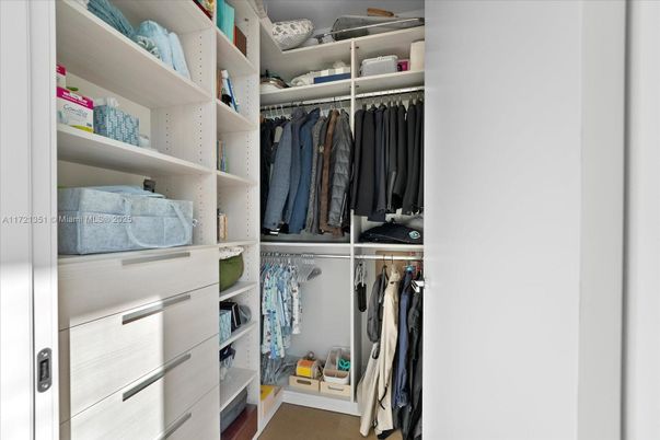 Interior, Walk-in Closets
