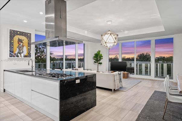 Interior, Kitchen, Living room, Pendant Lights, Recessed Lighting
