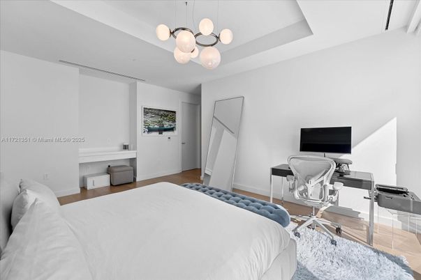 Bedroom, Home Office, Interior, Pendant Lights, Wood Texture Flooring