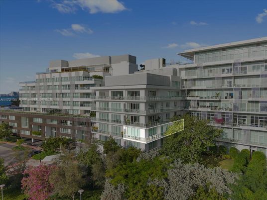 Exterior, Facade, Condo Building
