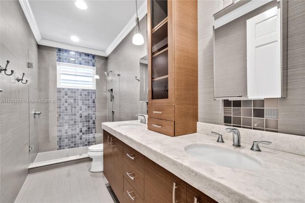 Bathroom, Dual Sink Vanities, Glass Shower, Interior, Pendant Lights, Recessed Lighting