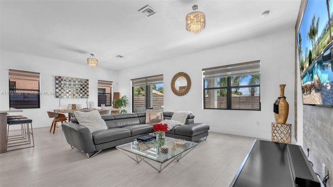 Chandelier, Dining room, Interior, Living room, Wood Texture Flooring