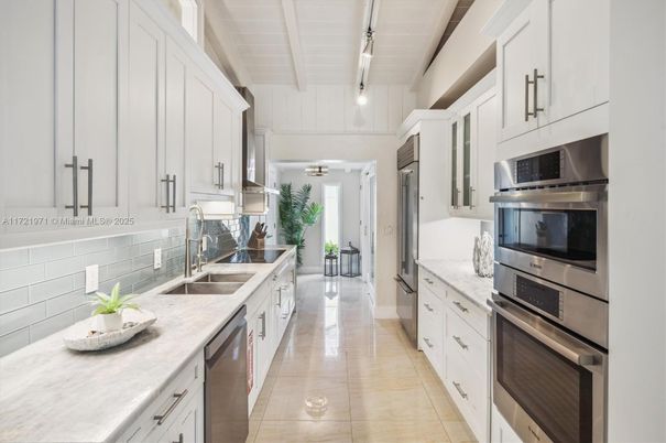 Interior, Kitchen, Stainless Steel Appliances