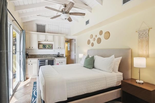 Bedroom, Interior, Kitchen