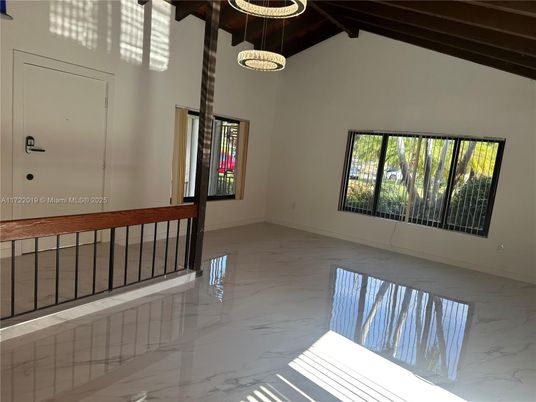 Dining room, Interior, Kitchen, Marble, Recessed Lighting