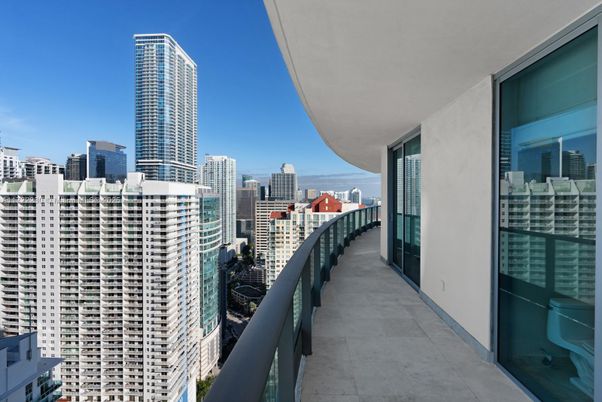 Exterior, Other, Skyline