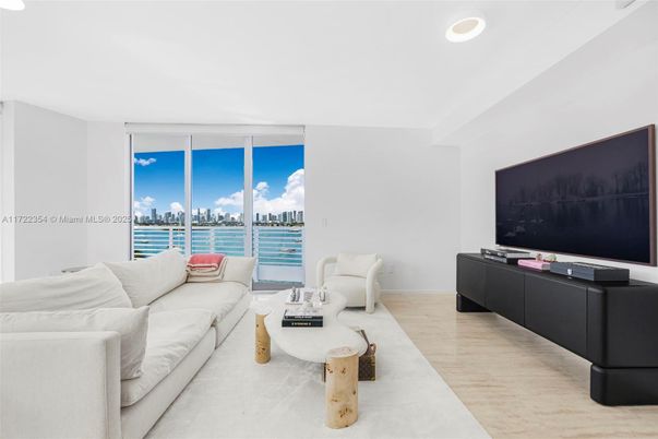 Interior, Recessed Lighting, Water