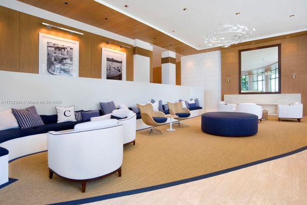 Interior, Kitchen, Living room, Recessed Lighting, Stainless Steel Appliances