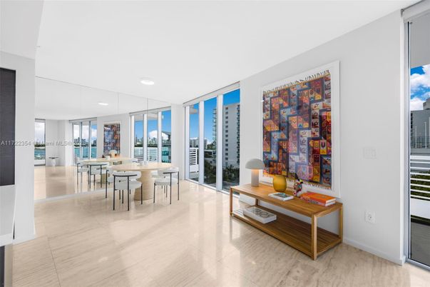 Dining room, Interior, Recessed Lighting, Water