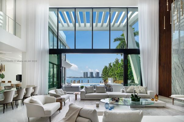 Dining room, Interior, Living room, Water