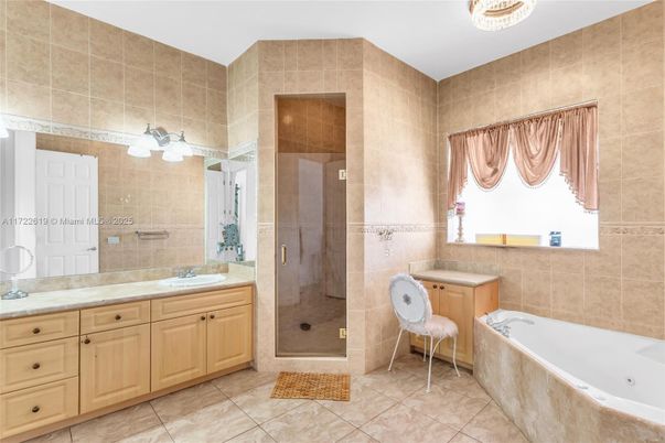 Bathroom, Dual Sink Vanities, Glass Shower, Interior