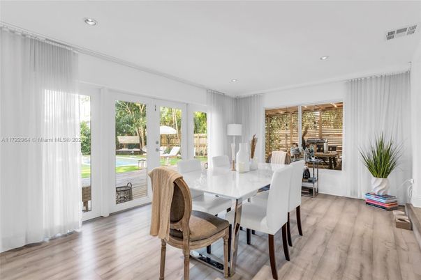 Dining room, Interior, Recessed Lighting, Wood Texture Flooring
