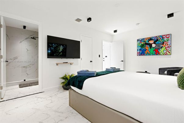 Bedroom, Interior, Marble, Marble Walls