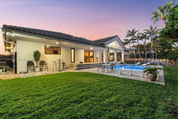 Backyard, Exterior, Pool