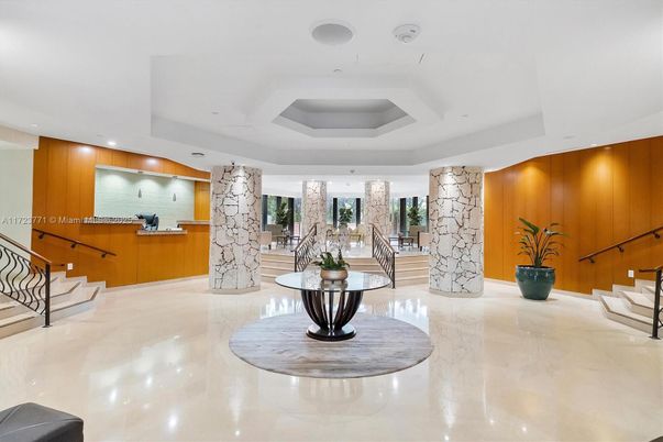 Interior, Recessed Lighting, Wooden Walls