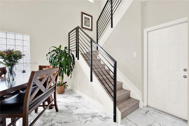 Dining room, Interior, Marble