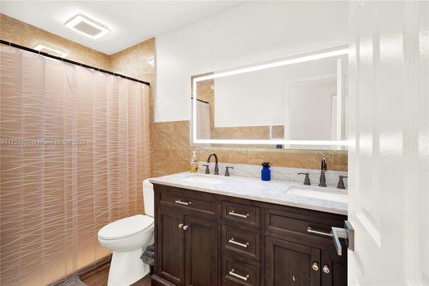 Bathroom, Dual Sink Vanities, Interior, Wood Texture Flooring