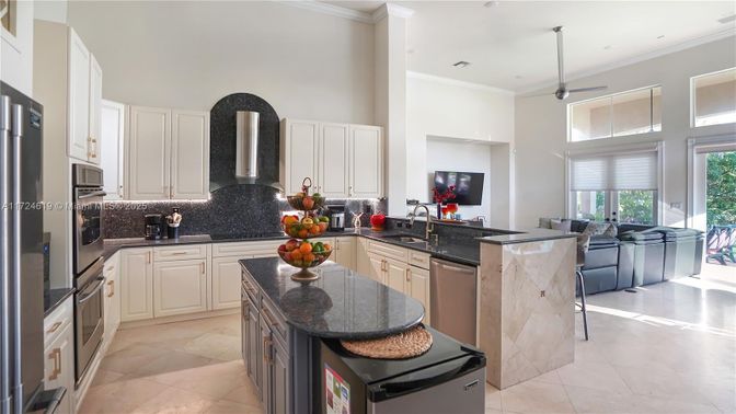 Interior, Kitchen, Recessed Lighting