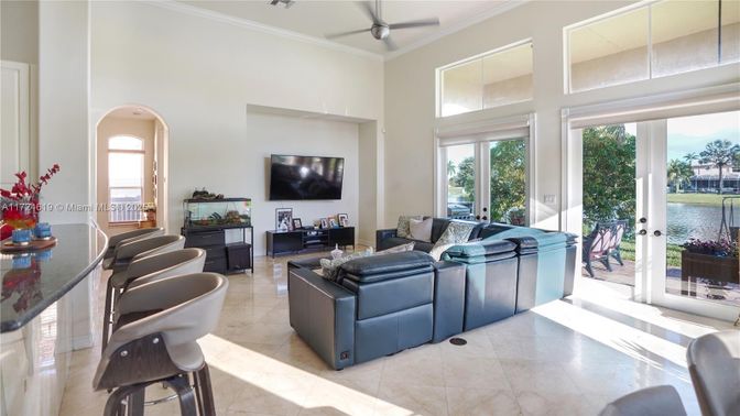 Interior, Living room