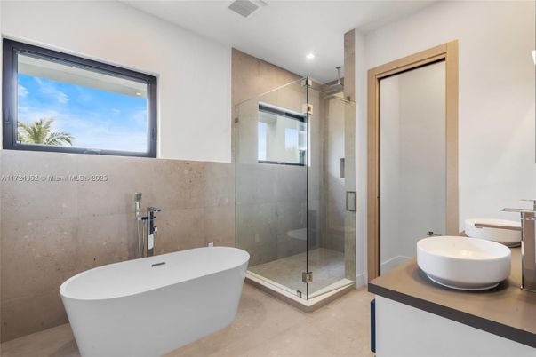 Bathroom, Free Standing Baths, Glass Shower, Interior, Recessed Lighting