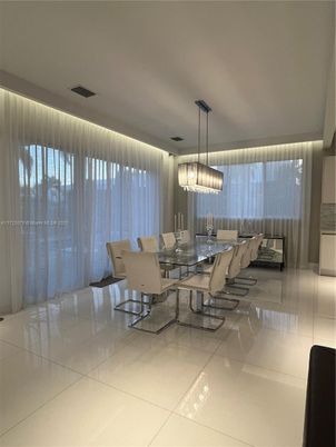 Chandelier, Dining room, Interior