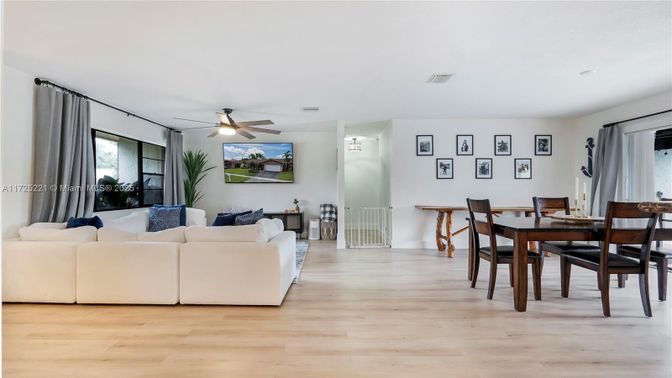 Dining room, Interior, Living room, Wood Texture Flooring
