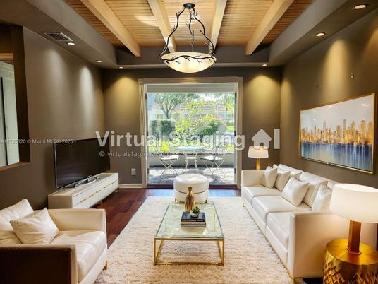 Interior, Living room, Pendant Lights, Recessed Lighting, Wooden Beams, Wooden Ceilings, Wood Texture Flooring