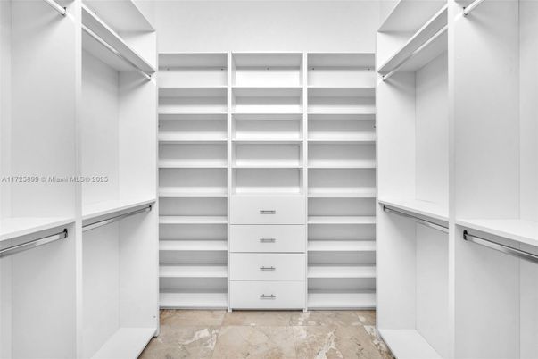 Interior, Walk-in Closets