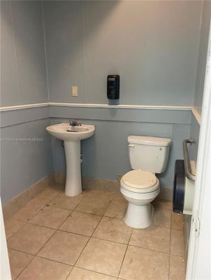 Bathroom, Interior