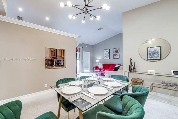 Dining room, Interior, Living room, Pendant Lights, Recessed Lighting